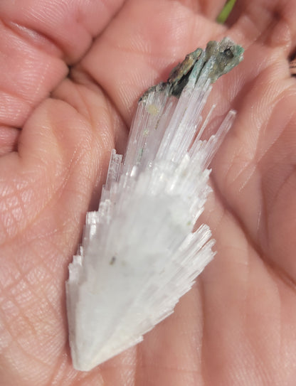 Small Scolecite