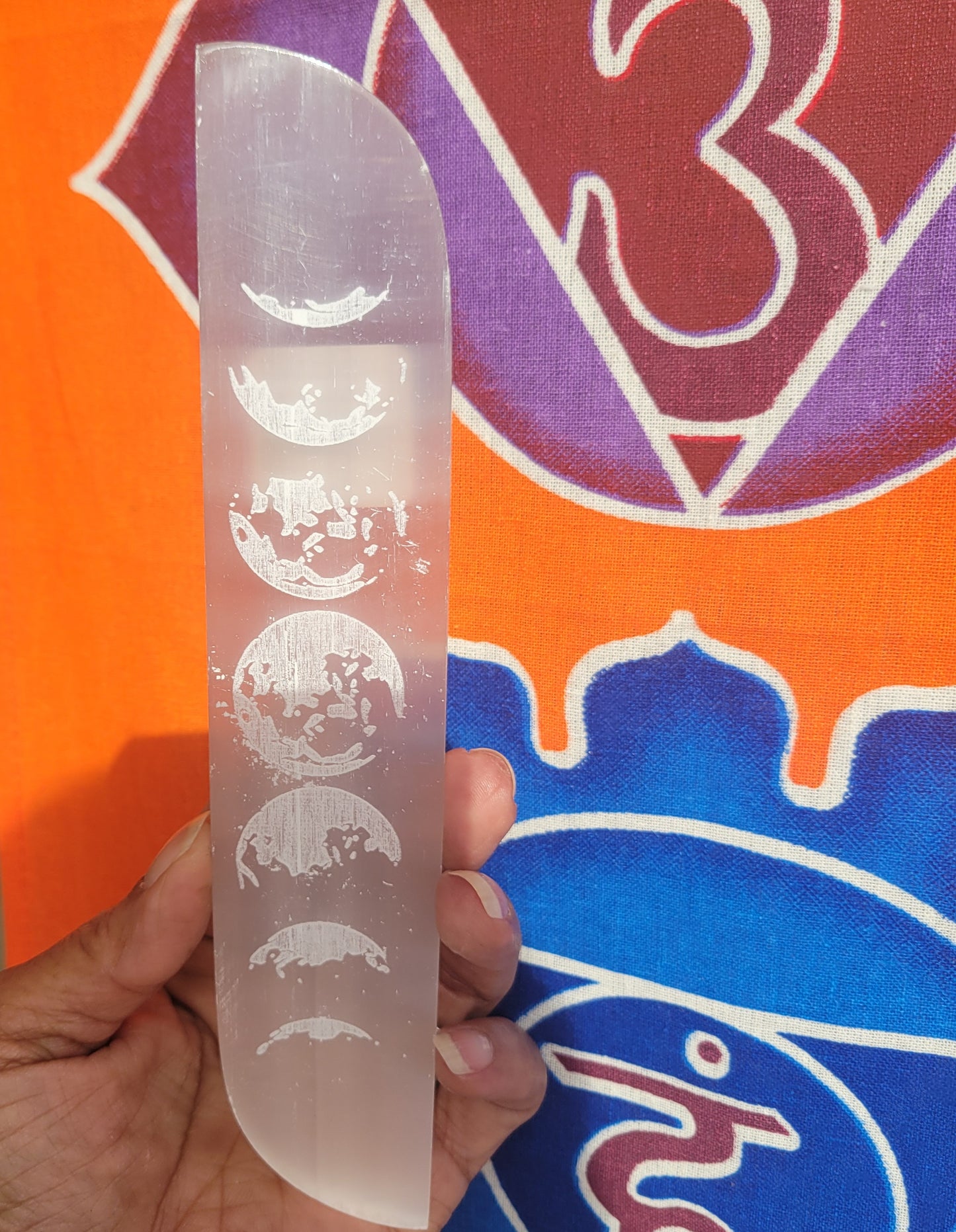 Selenite Moon Phase Rounded Plate