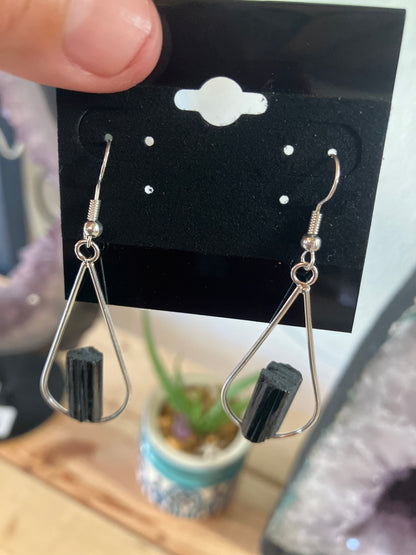 Teardrop Earrings With Quartz