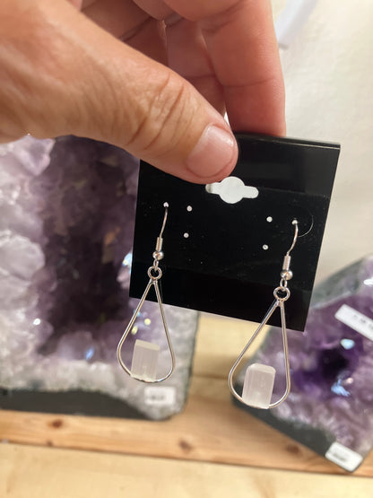 Teardrop Earrings With Quartz